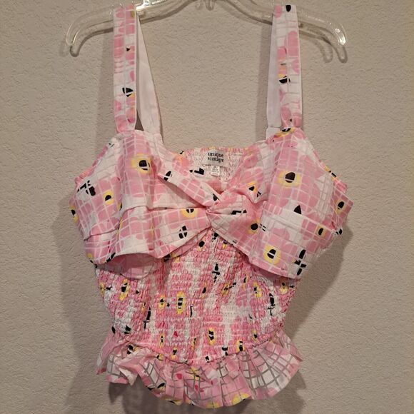 Unique Vintage Plus Size Smocked Cropped Strappy Tube Top Pink White 2X/18 NWT - Picture 2 of 9